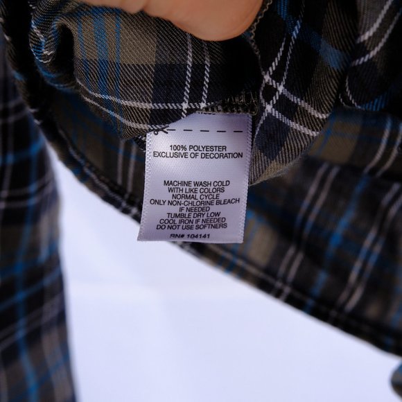 Koppen Men's Plaid Button Down Large - Picture 6 of 6